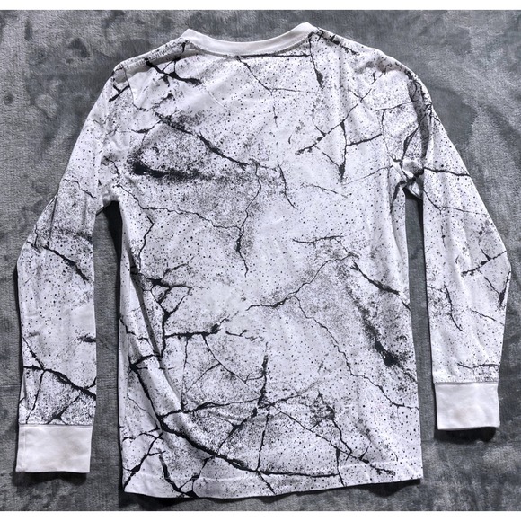 Jordan Kids Long Sleeve T Shirt Jumpman Graphic White Black Size L 12 13 yrs - Picture 2 of 6